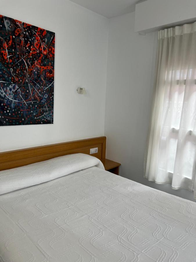 Pension Zeus Hotel Barakaldo Eksteriør billede