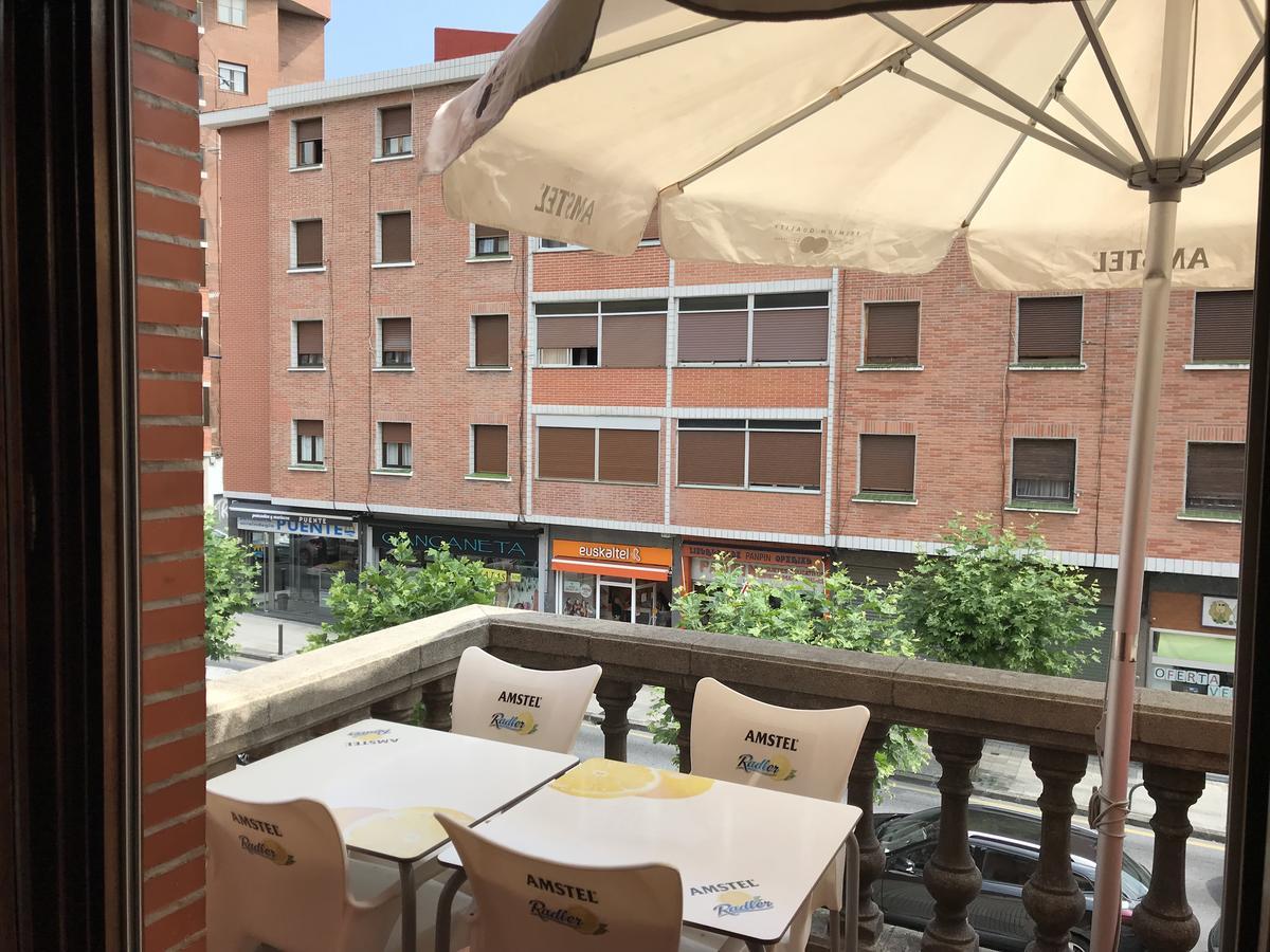 Pension Zeus Hotel Barakaldo Eksteriør billede